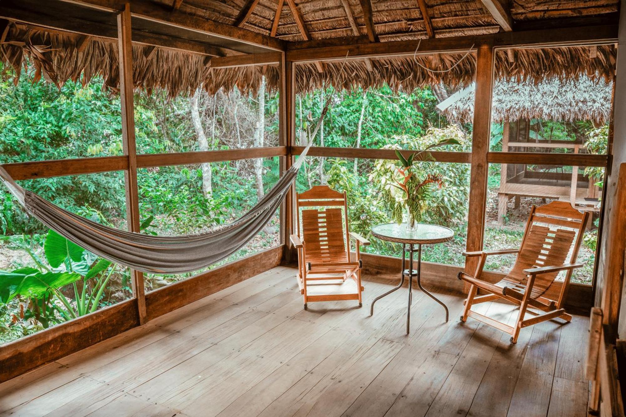 Ecolucerna Lodge Tambopata Puerto Maldonado Bagian luar foto